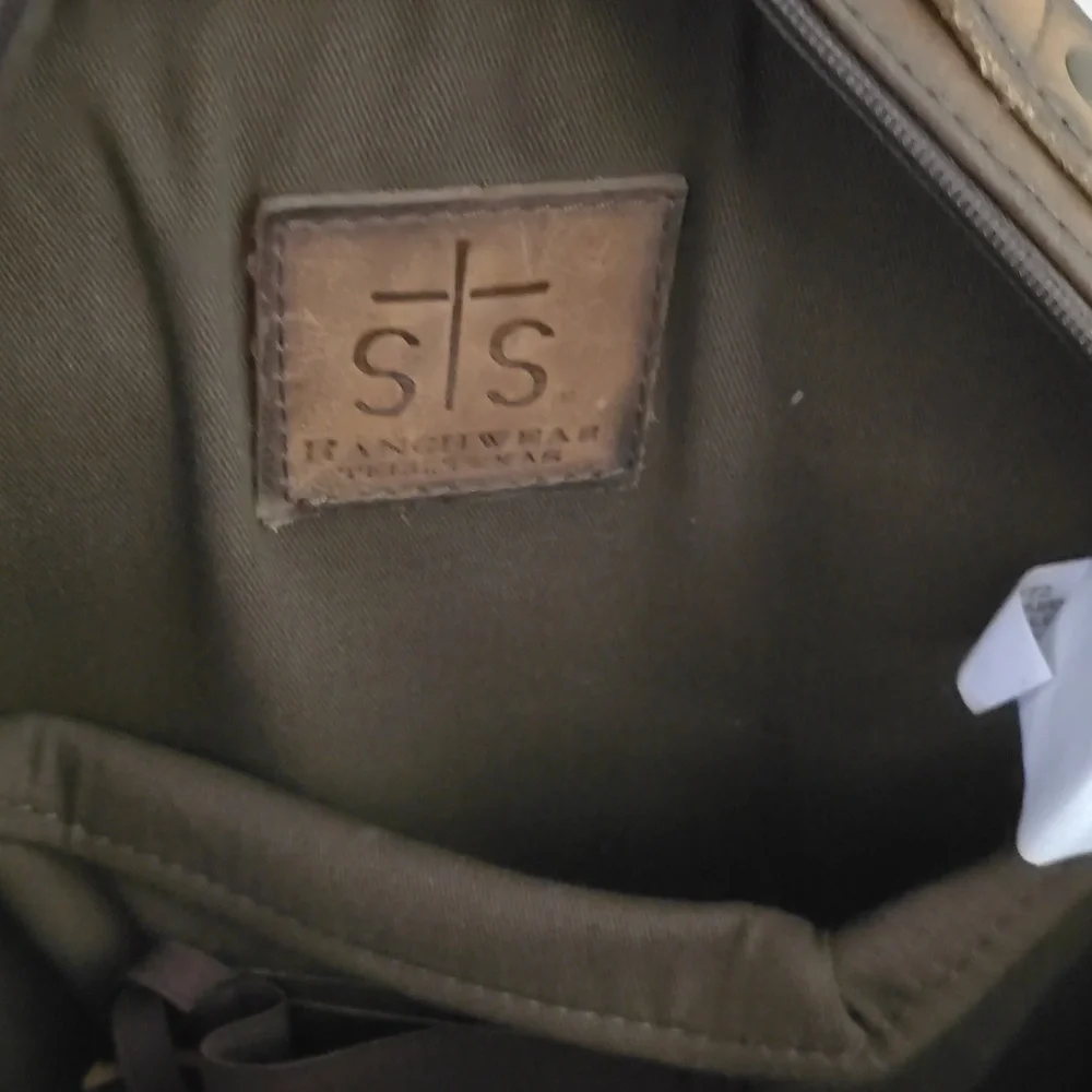 STS Ranchwear Men's Brown Leather Backpack - Picture 2 of 3